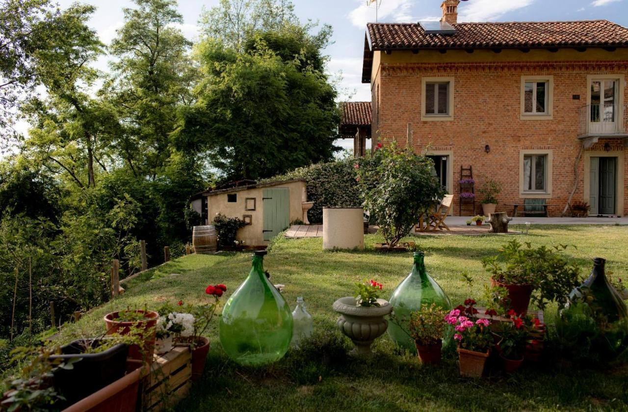 Lindhouse - Country House A Govone Villa Exterior photo